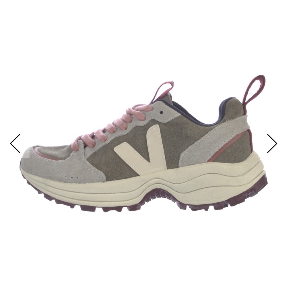Vera Venturi Sneakers Suede